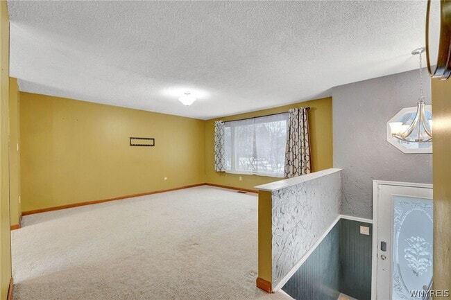 Photo - 36 Altair Dr
