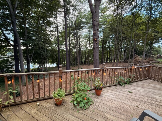 31 Welchs Point Rd