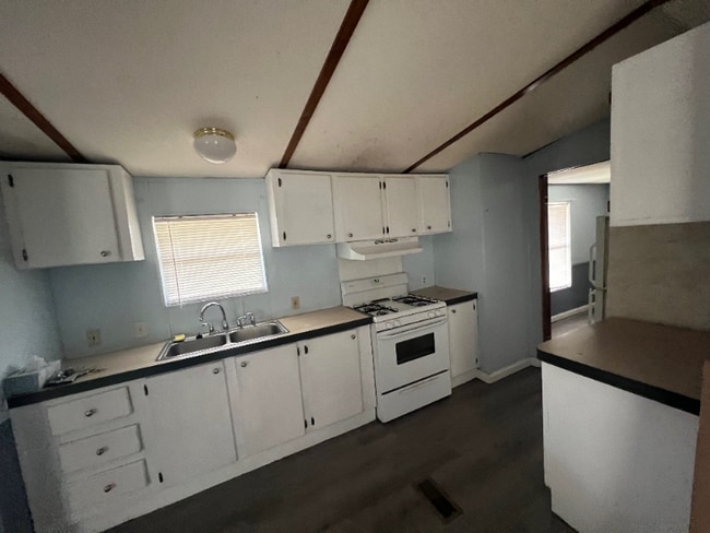 Photo - 106 Linda Lee Ct