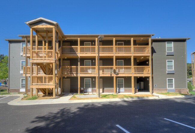 Blacksburg Homestay Village - Blacksburg Homestay Village