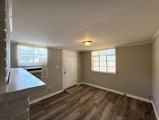 Photo - 2-Bedroom Duplex!