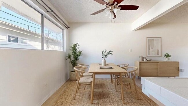 Photo - 1306 Amethyst St