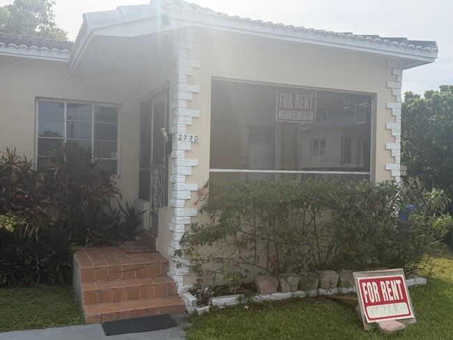 Entrance - 2770 SW 30th Ave Unit 2770
