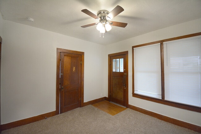 Photo - 1001 N Park St