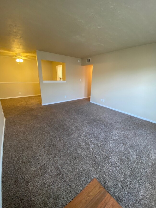 Photo - 2739 Edgewood Ln