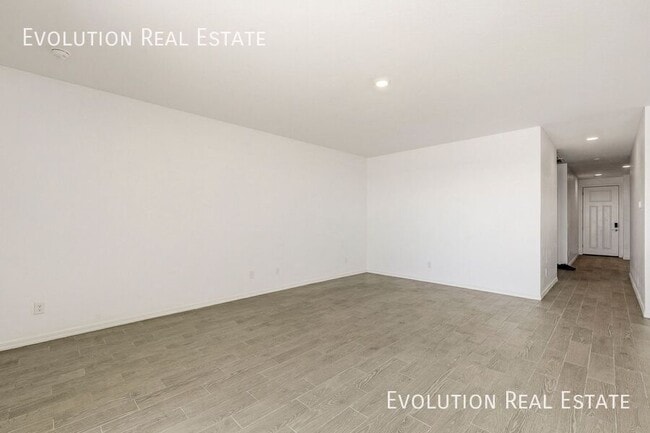 Photo - 11461 E Ulysses Ave