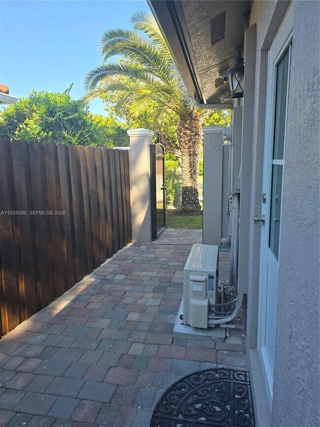 Photo - 15762 SW 102nd St Unit Studio