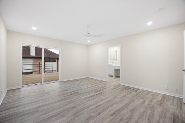 Photo - 2668 Bering Dr Unit 2668