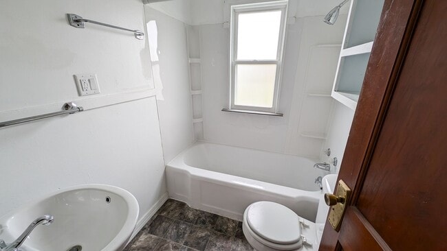 Photo - 704 Hickory St Unit #1