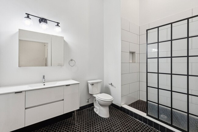 Photo - The Corinthian