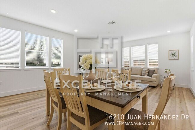 Photo - 16210 Juan Hernandez Dr