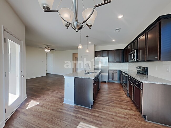 Photo - 2492 Napa Valley Dr