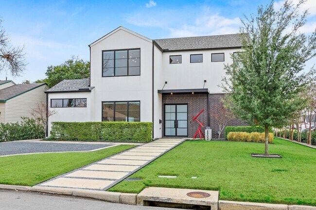 Photo - 4902 Linnet Ln