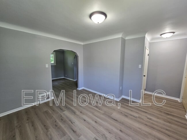 Photo - 2214 Idaho St