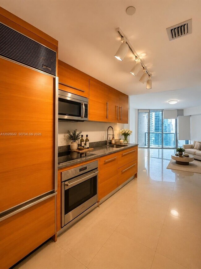 Photo - 475 Brickell Ave Unidad 3908