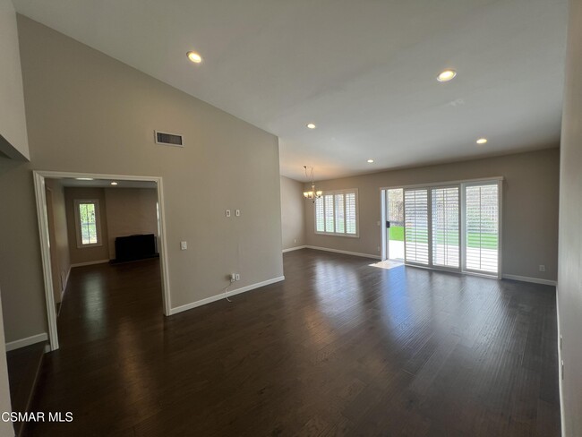 Photo - 2836 Regina Ave