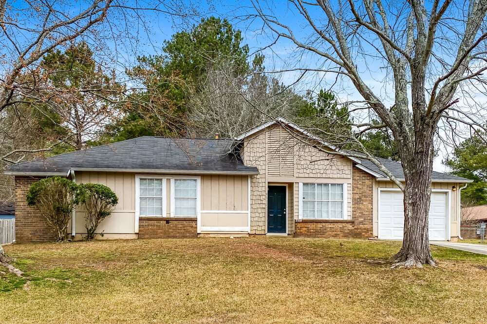 Photo - 9512 Forest Knoll Dr House