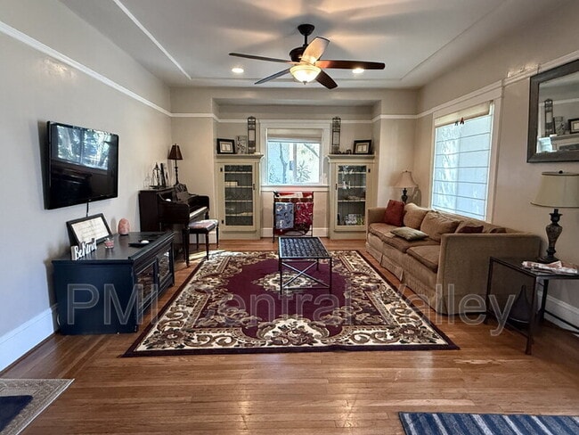 Photo - 416 Sycamore Ave