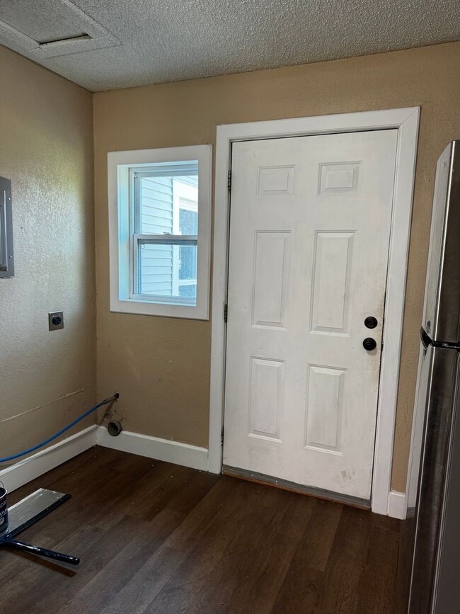 Photo - 209 Grice St