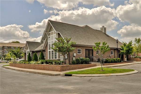 2310 Elliott Avenue Unit 103