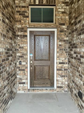 Photo - 912 Monarch Ln