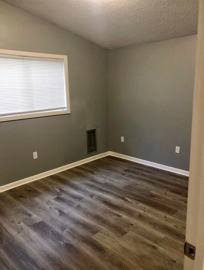 Photo - Great House For Rent!