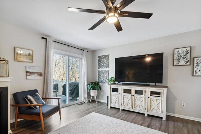 Photo - 4 Bedroom 2 Bath Townhome in Exton Station
