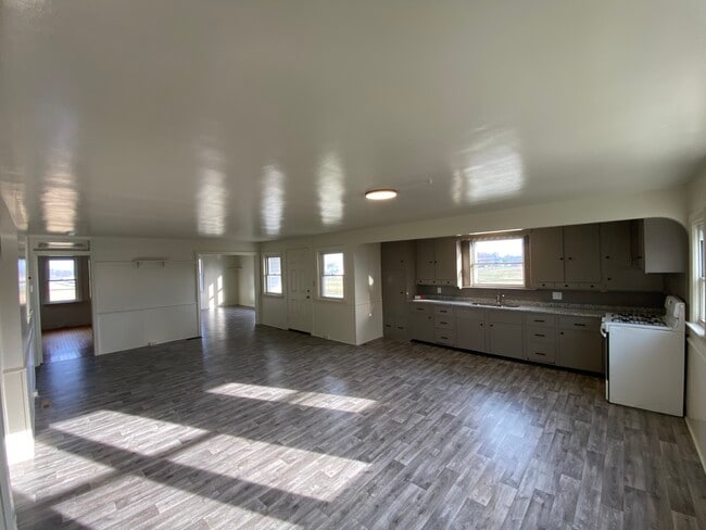 Photo - 14 Stoltzfus Ln