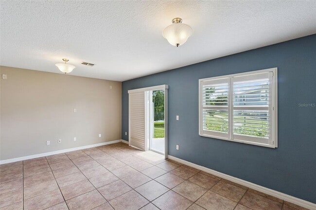 Photo - 12648 Somerset Oaks St
