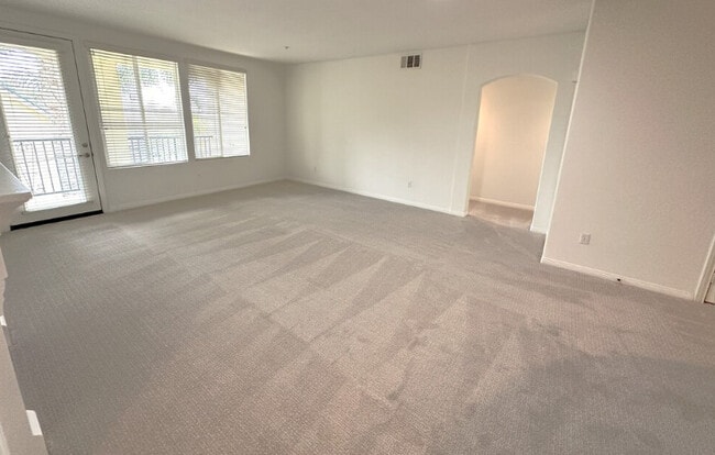 Photo - Bella Vista at Promontory Point