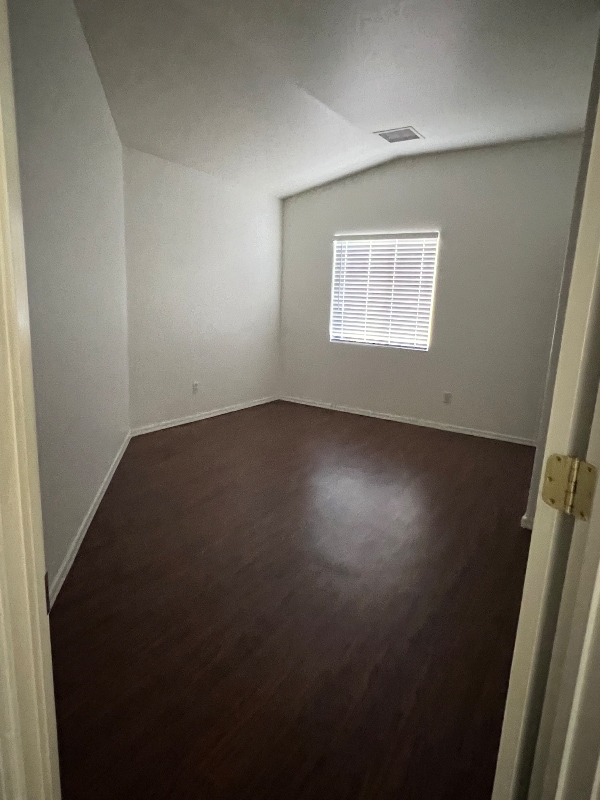 Photo - 598 Amante Dr