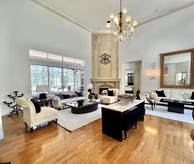 Photo - 2050 Windsock Way