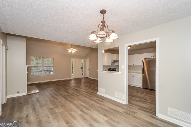 Photo - 171 Spring Ridge Dr