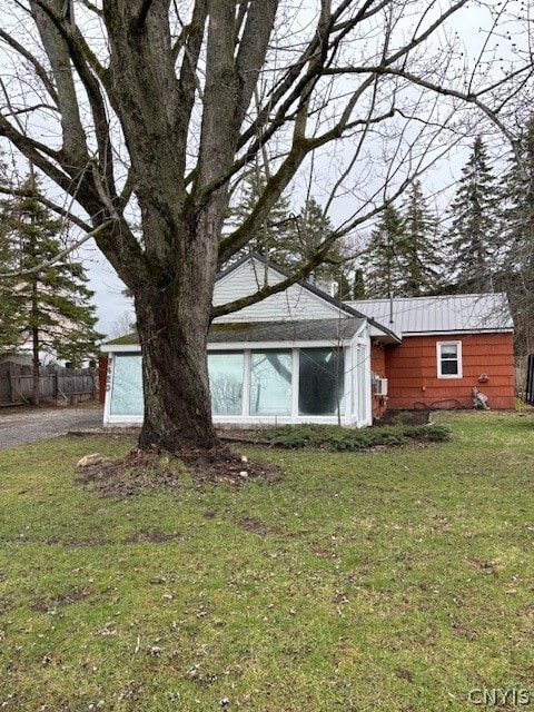 Photo - 7420 Mapleview Rd