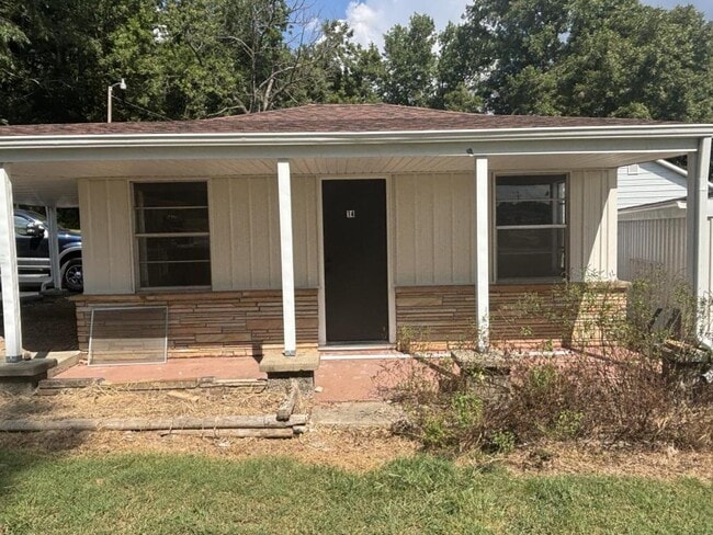 Building Photo - 10524 Farm Rd 2180 Rental