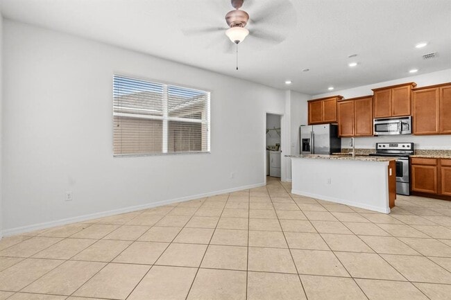 Photo - 13075 Calderdale Ave