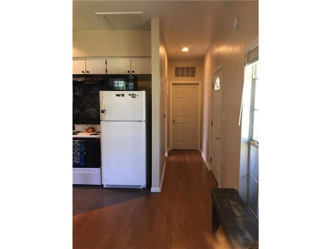 Photo - Hyde Park Bungalow for August Unit #B