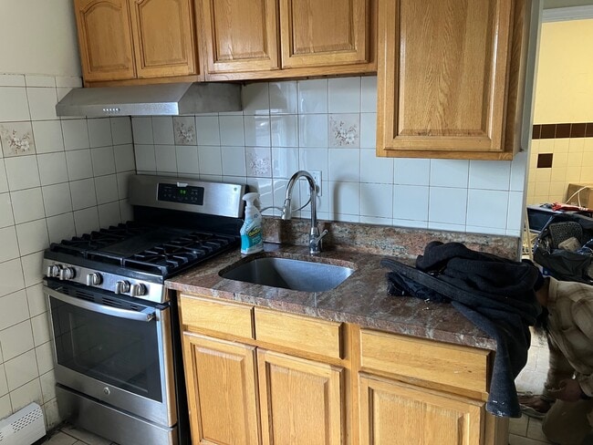 Photo - 302 Maple Ave Unidad 1