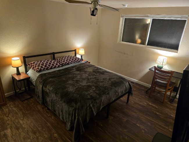 Photo - 825 Tilden Ave