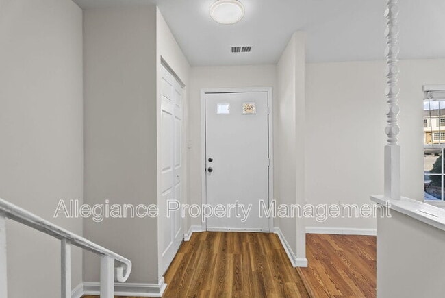 Photo - 2108 Monaghan Dr