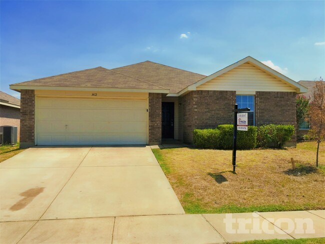 Photo - 1412 Castle Ridge Rd