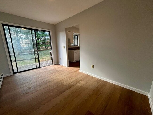 Photo - 7 Homestead Ln