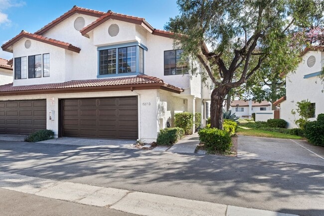 Photo - Move-In-Ready Townhome-Style Unit in Chula Vista!