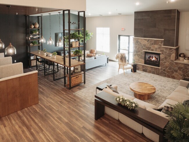 The Lodge at Oak Landing