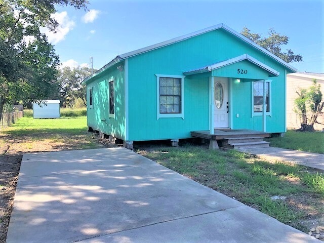 Building Photo - 520 S 10th St Rental