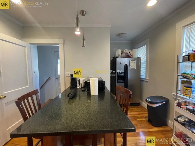 Photo - 19 Frederick Ave