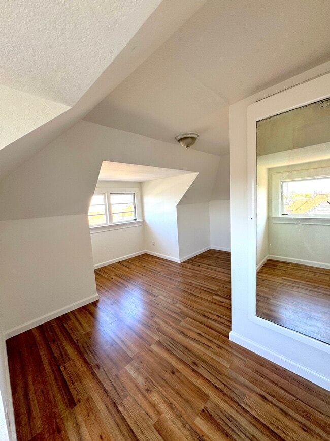 The bedroom with a view - 871 27th St Apartments Unit 871B