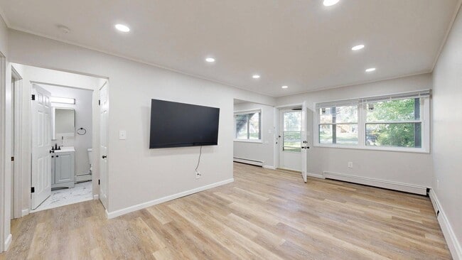 124 Allen Dr