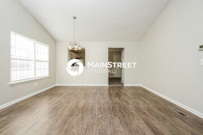 4 Bedroom Pet-Friendly Home in Villa Rica, GA with Main Street Renewal