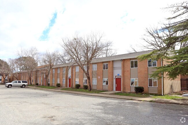 Hartford At Anchor Point Apartments For Rent In Newport News Va Forrent Com